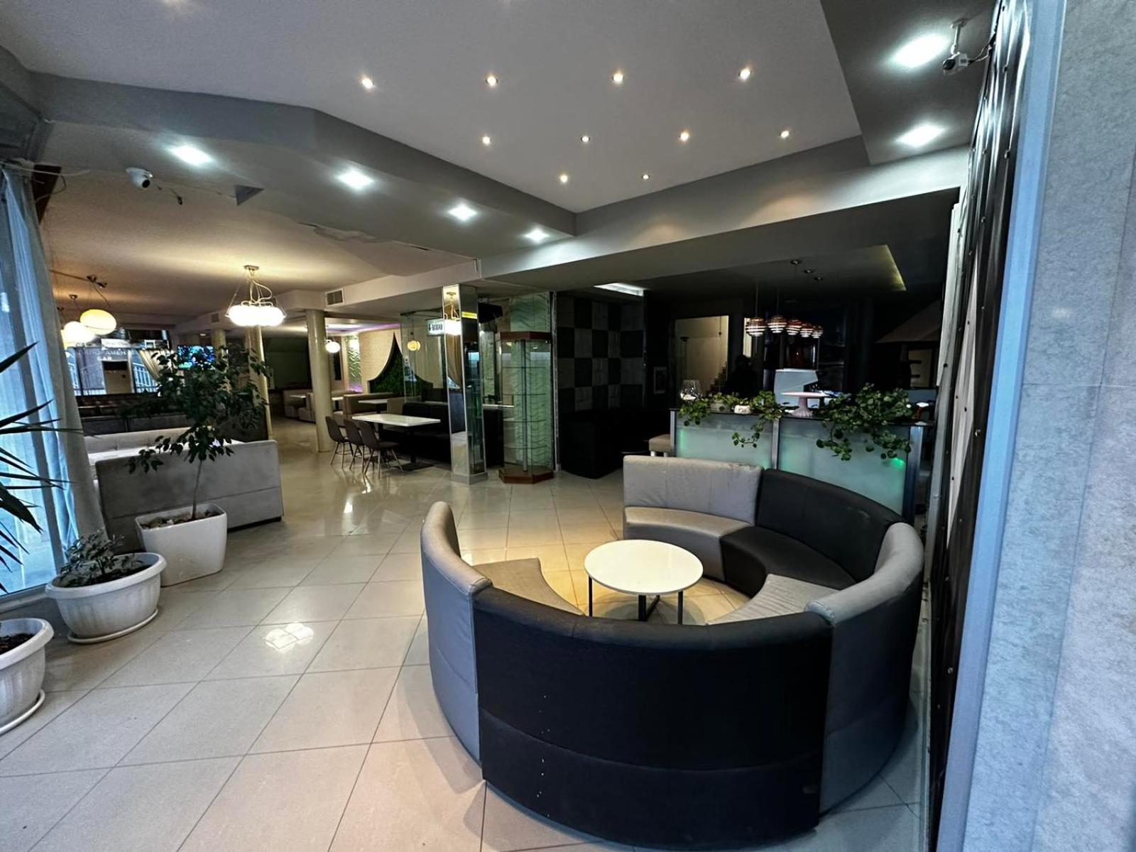 Apartments Devora 1 & Bar & Restaurant Варна Екстериор снимка