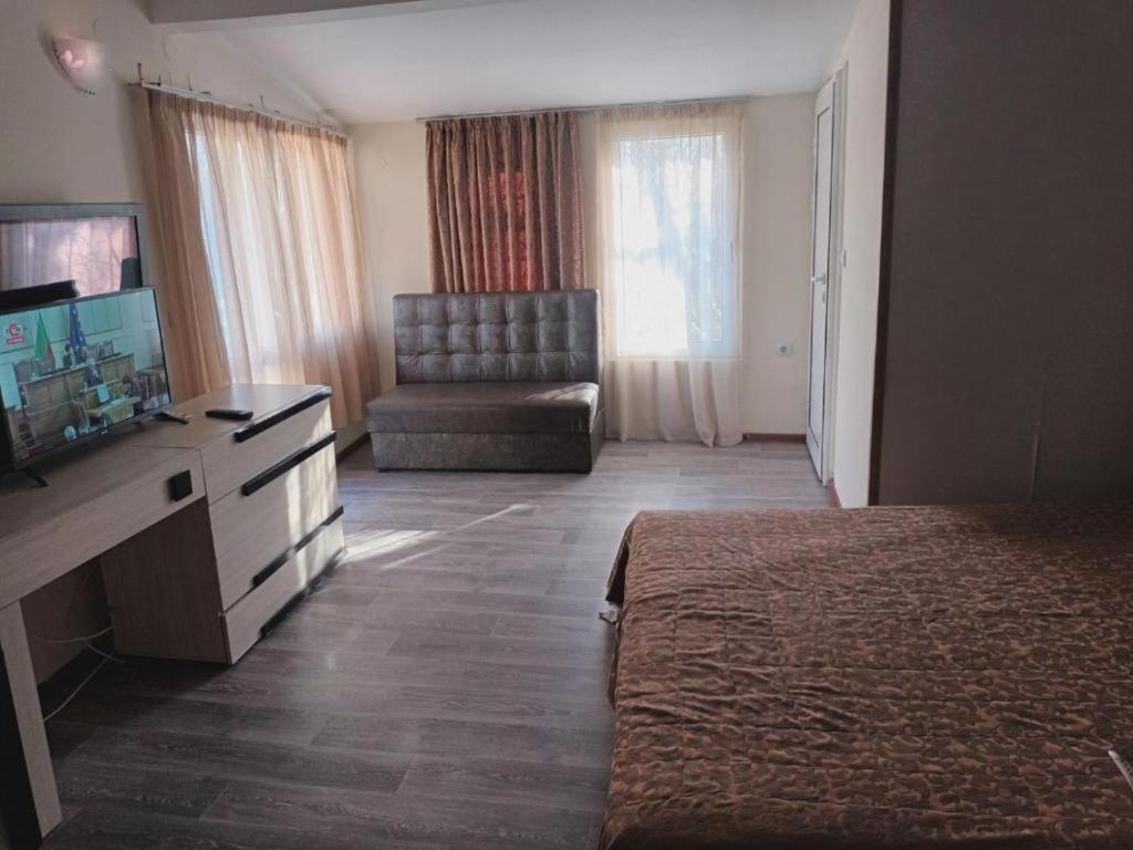 Apartments Devora 1 & Bar & Restaurant Варна Екстериор снимка