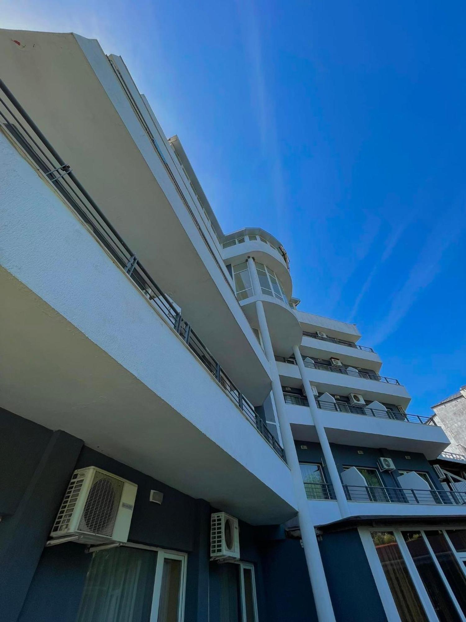 Apartments Devora 1 & Bar & Restaurant Варна Екстериор снимка